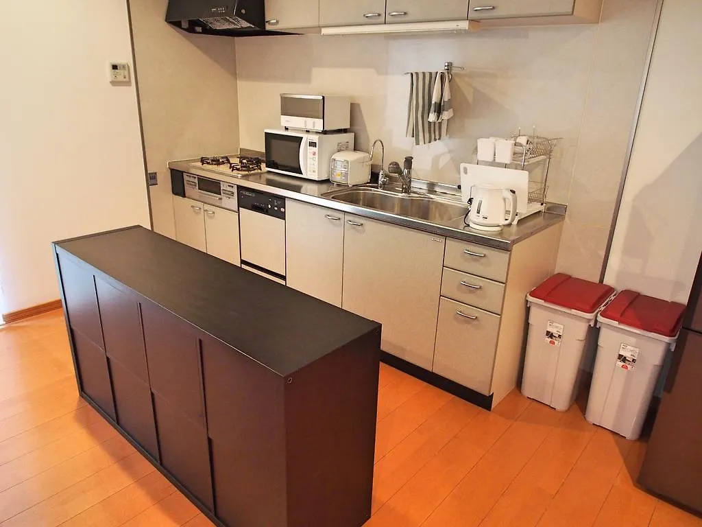 Guesthouse Iloha Kyoto